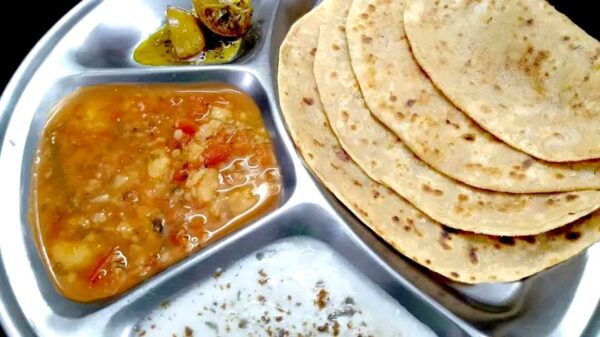 Vegi Breakfast (Desi Handmade Pratha + Aalo Sabzi + Tarka Daal)